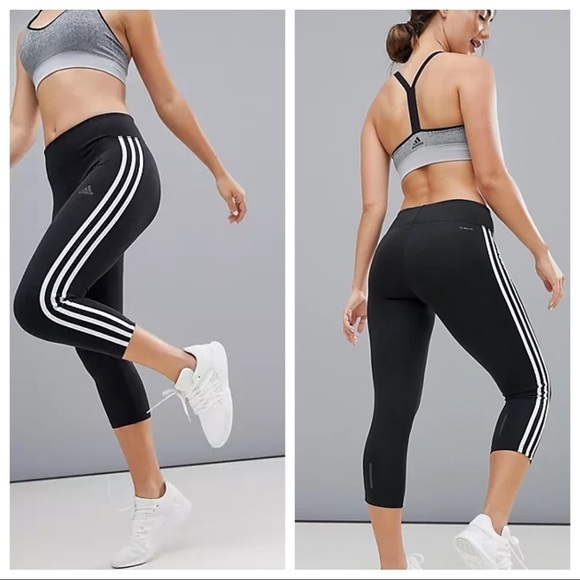 Capri Training Leggings